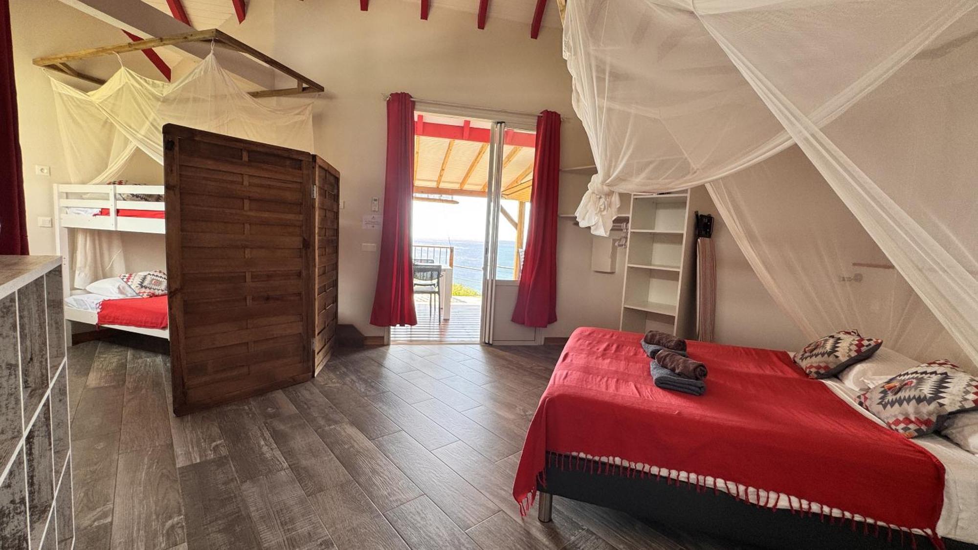 Le Jardin Des Ilets Villa Bouillante Room photo